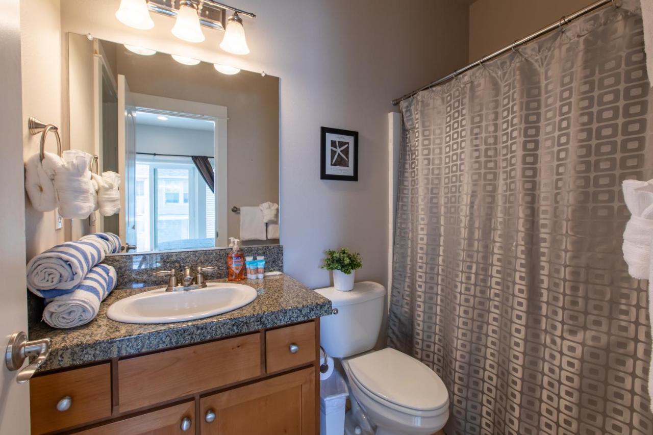 Rockaway Beach Vibes,Waterfront Oceanfront Rockaway Beach House Near Downtown,Wifi, Washer Dryer מראה חיצוני תמונה