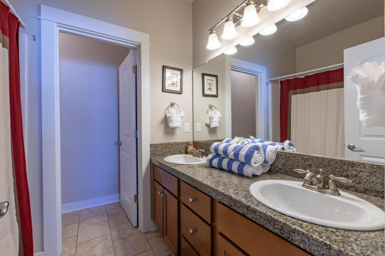 Rockaway Beach Vibes,Waterfront Oceanfront Rockaway Beach House Near Downtown,Wifi, Washer Dryer מראה חיצוני תמונה
