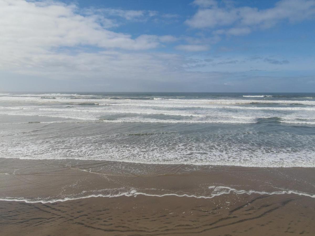 Rockaway Beach Vibes,Waterfront Oceanfront Rockaway Beach House Near Downtown,Wifi, Washer Dryer מראה חיצוני תמונה